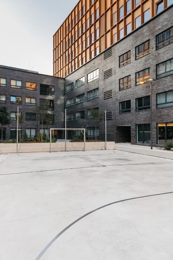 For Students Studying In Barcelona Only - Stunning Spacious Studios And Private Rooms At Pallars Student Accommodation Exteriér fotografie