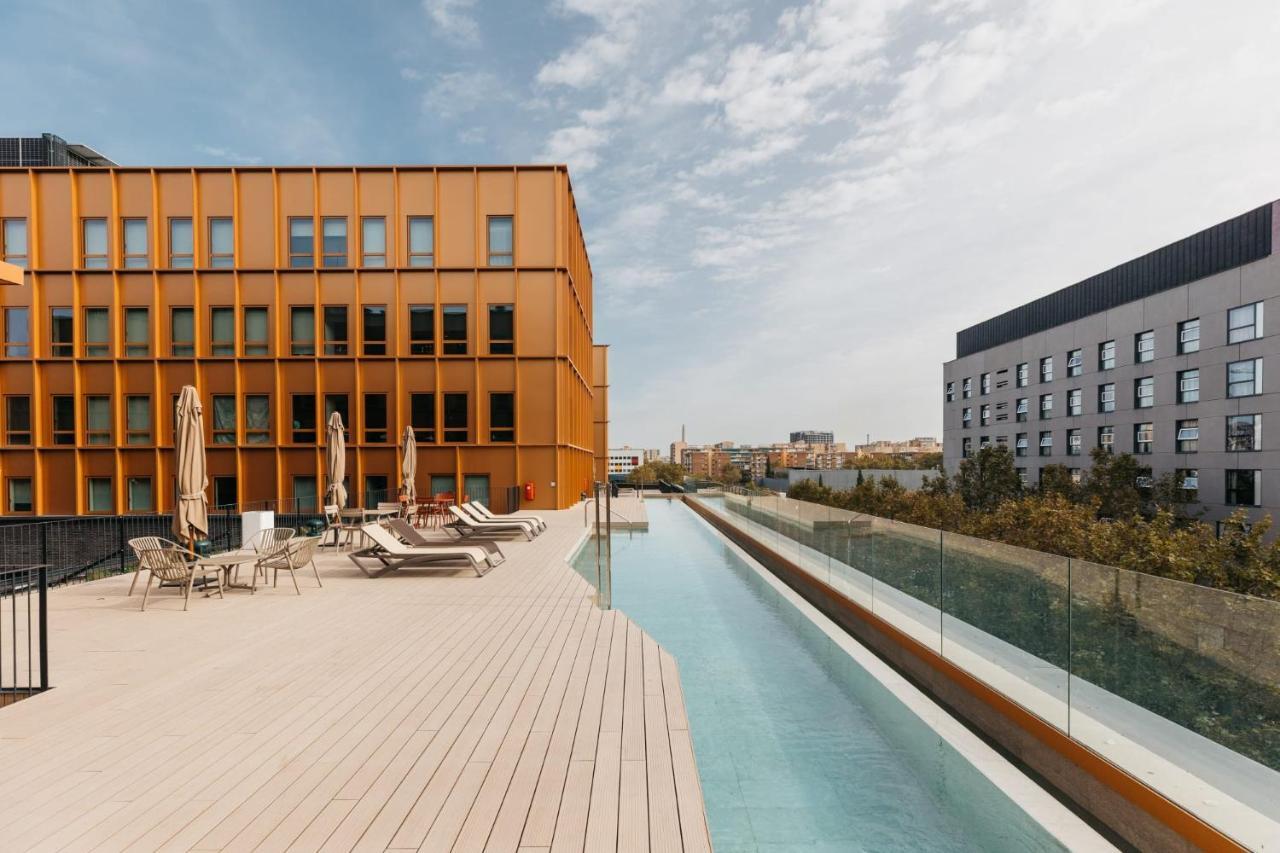 For Students Studying In Barcelona Only - Stunning Spacious Studios And Private Rooms At Pallars Student Accommodation Exteriér fotografie